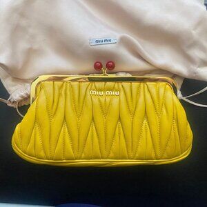 Miu Miu Matelasse Clutch in Lambskin
